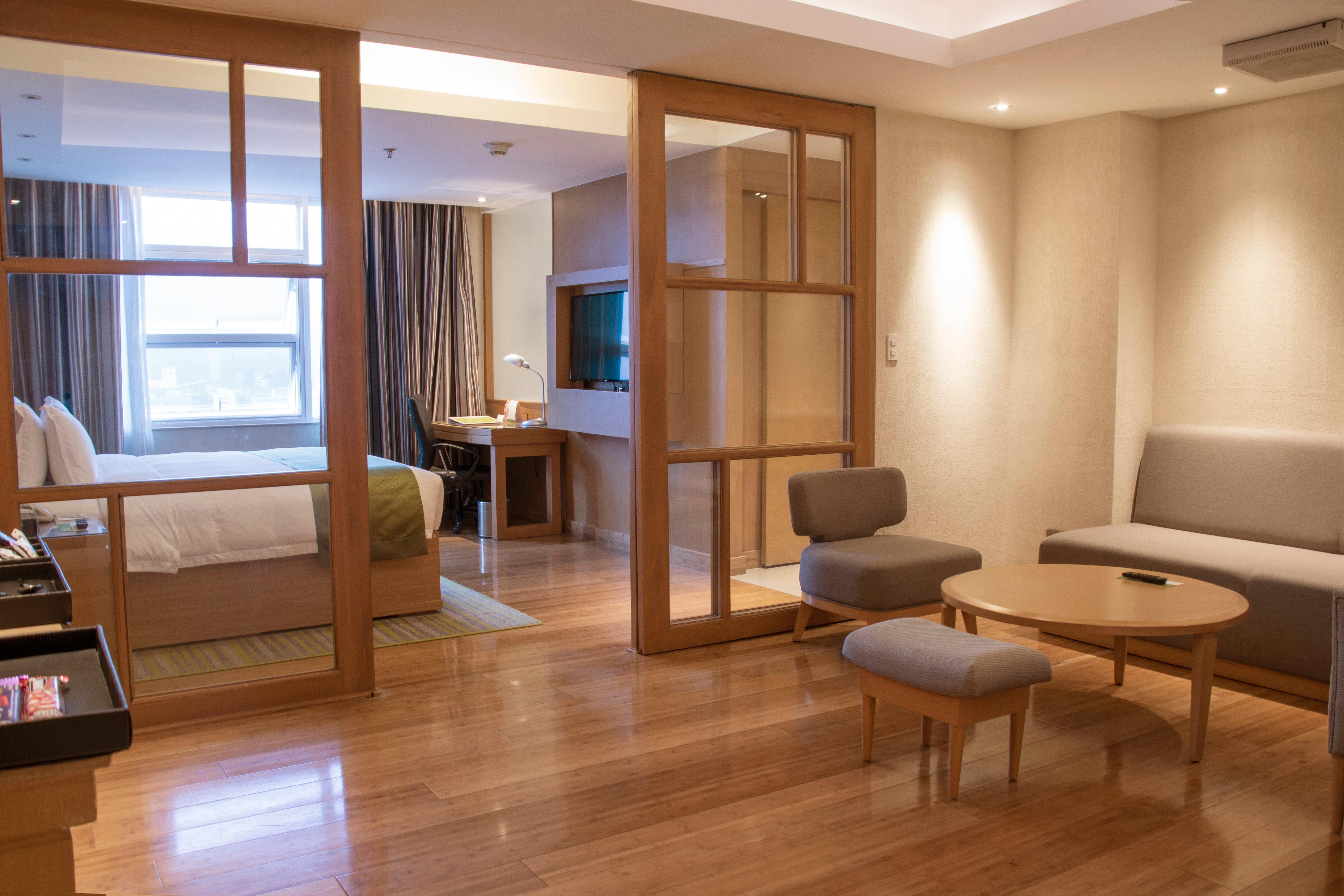 Holiday Inn Baguio City Centre, An Ihg Hotel Dış mekan fotoğraf